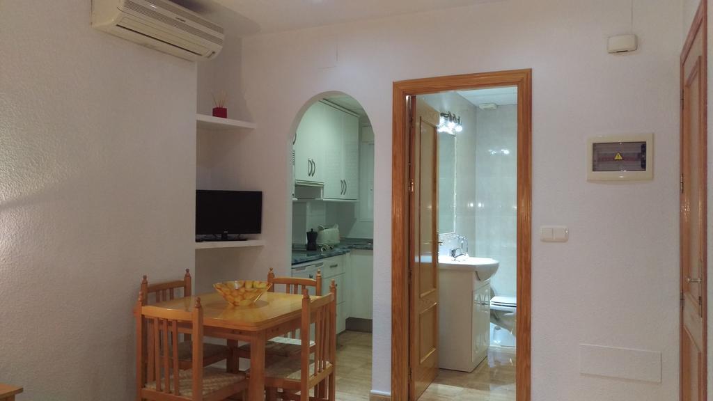 Apartamentos Berlin Сан-Педро-дель-Пінатар Екстер'єр фото